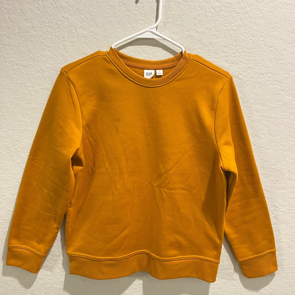 GAP Women's Mustard Crew Neck Sweater